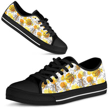 Load image into Gallery viewer, Women Bee Pattern Low Top Casual  Canvas Sneakers - Tyche Ace