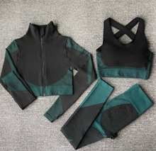 Load image into Gallery viewer, Seamless Women Yoga Workout Sportswear Sets