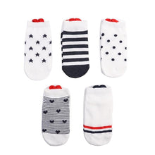 Load image into Gallery viewer, 5 Pack Casual 3D Boat Heart Invisible Ankle Socks freeshipping - Tyche Ace