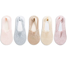 Load image into Gallery viewer, 5 Pairs Women Lace Flower Non-Slip Invisible Ankle Socks freeshipping - Tyche Ace