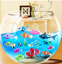 Load image into Gallery viewer, 5 Pcs Set Children Magical Battery Operated Robot Electronic Swimming Fish Toys freeshipping - Tyche Ace