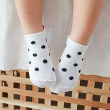 Load image into Gallery viewer, 5Pairs Baby Cotton Cute Lovely Red Heart Design Short Socks freeshipping - Tyche Ace