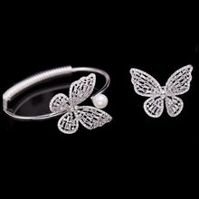 Load image into Gallery viewer, Adjustable Elegant Crystal Butterfly Pearl Zirconia Bracelet