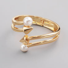 Load image into Gallery viewer, Faux Pearl Cuff Bangles Charm Bracelets for women
