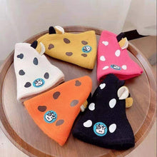 Load image into Gallery viewer, Unisex Cartoon Cow Design Winter Knitted Warm Soft Beanies For Kids