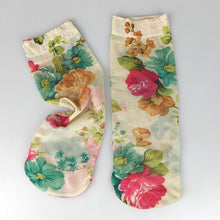 Load image into Gallery viewer, Flower Butterfly Pattern Print Soft Ankle Socks freeshipping - Tyche Ace