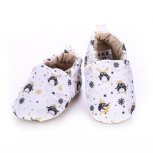 Load image into Gallery viewer, Unisex Cotton Anti-Slip Sole Soft Shoes For Toddlers