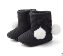 Load image into Gallery viewer, Winter Flower Design Cute Boots For Kids