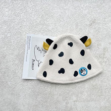 Load image into Gallery viewer, Unisex Cartoon Cow Design Winter Knitted Warm Soft Beanies For Kids