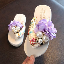 Load image into Gallery viewer, Kids Stylish Non-Slip Big Flower Flip Flops freeshipping - Tyche Ace