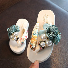 Load image into Gallery viewer, Kids Stylish Non-Slip Big Flower Flip Flops freeshipping - Tyche Ace