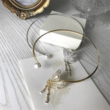 Load image into Gallery viewer, Crystal Butterfly Open Collar Choker Necklace For Women