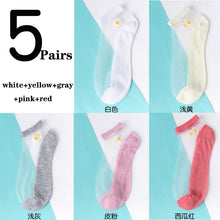Load image into Gallery viewer, 5 Pairs Ultra Thin Transparent Daisy Flower Design Ankle Socks freeshipping - Tyche Ace