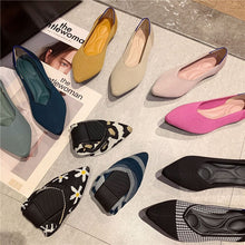 Load image into Gallery viewer, Women Flat Heel Pointed Toe Shoes