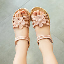 Load image into Gallery viewer, Girls Soft Bottom Flowers Design Sandals