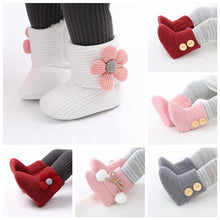 Load image into Gallery viewer, Winter Flower Design Cute Boots For Kids
