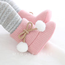 Load image into Gallery viewer, Winter Flower Design Cute Boots For Kids
