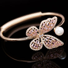 Load image into Gallery viewer, Adjustable Elegant Crystal Butterfly Pearl Zirconia Bracelet