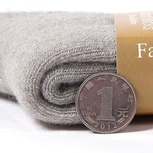 Load image into Gallery viewer, Unisex Winter Warm Super Thick Merino Wool Socks - Tyche Ace