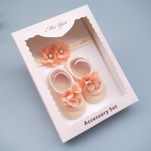 Load image into Gallery viewer, Baby Cute Bowknot Socks Booties+ Hair Band Set freeshipping - Tyche Ace