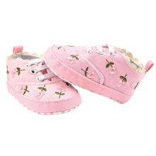 Load image into Gallery viewer, Baby Girl Lace Floral Embroidered Soft Shoes freeshipping - Tyche Ace