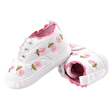 Load image into Gallery viewer, Baby Girl Lace Floral Embroidered Soft Shoes freeshipping - Tyche Ace