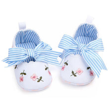 Load image into Gallery viewer, Baby Girl Lace Floral Embroidered Soft Shoes freeshipping - Tyche Ace