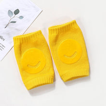 Load image into Gallery viewer, Infant Non- Slip Mesh Thin Cotton Breathable Crawling Protective  Kneepads freeshipping - Tyche Ace
