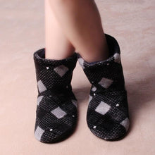Load image into Gallery viewer, Men Lattice Soft Plus Warm Winter Cotton Slippers freeshipping - Tyche Ace