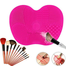 Load image into Gallery viewer, Silicone Foundation Makeup Brush Washing Cleaning Scrubbing Pad freeshipping - Tyche Ace
