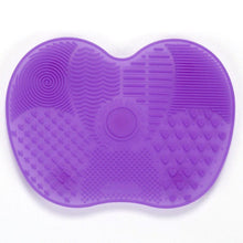 Load image into Gallery viewer, Silicone Foundation Makeup Brush Washing Cleaning Scrubbing Pad freeshipping - Tyche Ace