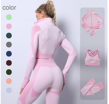 Load image into Gallery viewer, Seamless Women Yoga Workout Sportswear Sets