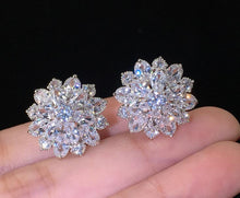 Load image into Gallery viewer, Women Clear Sterling Silver Yellow/White Daisy Flower Stud Earrings freeshipping - Tyche Ace