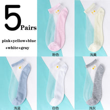 Load image into Gallery viewer, 5 Pairs Ultra Thin Transparent Daisy Flower Design Ankle Socks freeshipping - Tyche Ace
