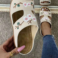 Load image into Gallery viewer, Women Summer Embroidered Soft Comfortable Open Toe Sandals
