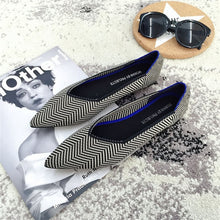 Load image into Gallery viewer, Knitted Fabric Comfortable Flat Pointed Toe Breathable Pumps
