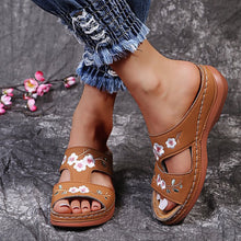 Load image into Gallery viewer, Women Summer Embroidered Soft Comfortable Open Toe Sandals
