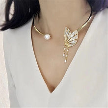 Load image into Gallery viewer, Crystal Butterfly Open Collar Choker Necklace For Women
