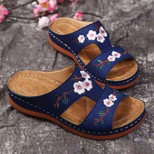 Load image into Gallery viewer, Women Summer Embroidered Soft Comfortable Open Toe Sandals
