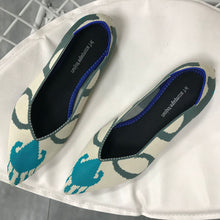 Load image into Gallery viewer, Knitted Fabric Comfortable Flat Pointed Toe Breathable Pumps
