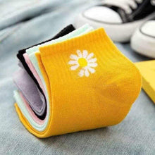 Load image into Gallery viewer, 10 Pairs Pack Daisy Flower Print Cotton Ladies Ankle Socks freeshipping - Tyche Ace
