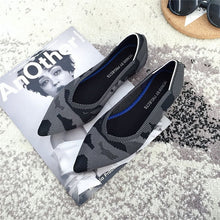 Load image into Gallery viewer, Knitted Fabric Comfortable Flat Pointed Toe Breathable Pumps
