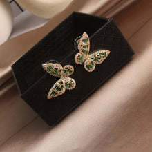 Load image into Gallery viewer, Adjustable Elegant Crystal Butterfly Pearl Zirconia Bracelet
