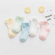 Load image into Gallery viewer, 5 Pairs Thin Mesh Cute Socks For Babies
