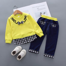 Load image into Gallery viewer, Plaid Letter Print Letter Print Design Baby Girl Sweater Two Piece Suit
