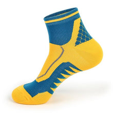 Load image into Gallery viewer, Men Winter Thermal Wool Pile Cashmere Snow Climbing Hiking Seamless Socks freeshipping - Tyche Ace
