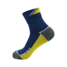 Load image into Gallery viewer, Men Winter Thermal Wool Pile Cashmere Snow Climbing Hiking Seamless Socks freeshipping - Tyche Ace
