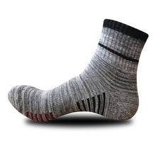 Load image into Gallery viewer, Men Winter Thermal Wool Pile Cashmere Snow Climbing Hiking Seamless Socks freeshipping - Tyche Ace
