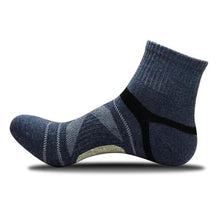 Load image into Gallery viewer, Men Winter Thermal Wool Pile Cashmere Snow Climbing Hiking Seamless Socks freeshipping - Tyche Ace
