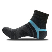 Load image into Gallery viewer, Men Winter Thermal Wool Pile Cashmere Snow Climbing Hiking Seamless Socks freeshipping - Tyche Ace
